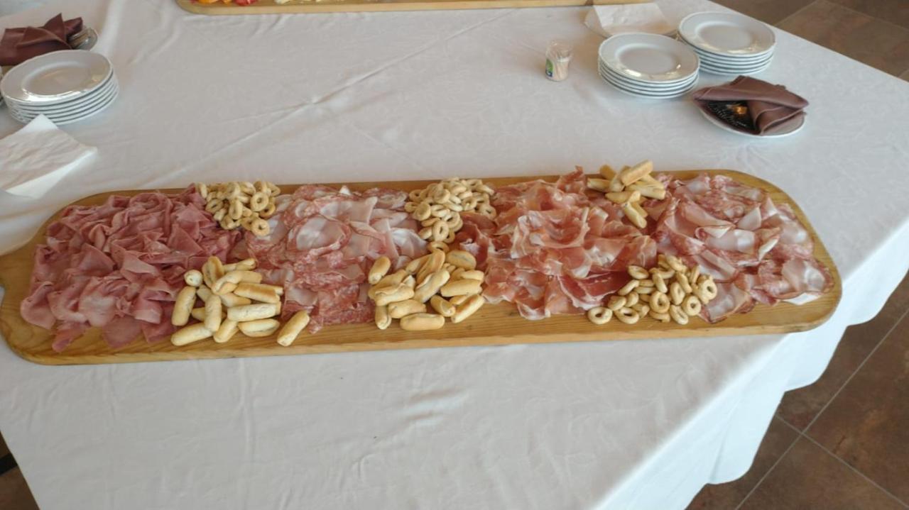 Liedolo Agriturismo Le Valli מראה חיצוני תמונה