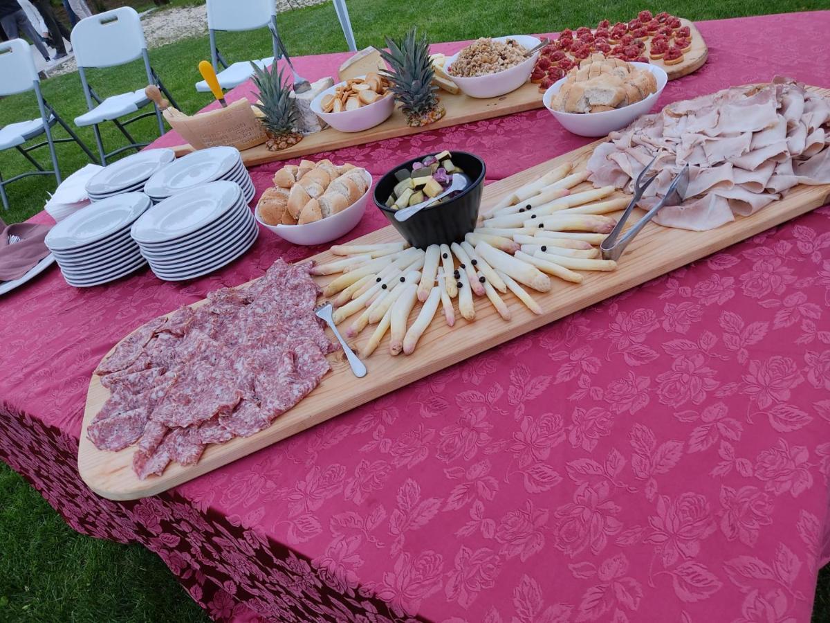 Liedolo Agriturismo Le Valli מראה חיצוני תמונה